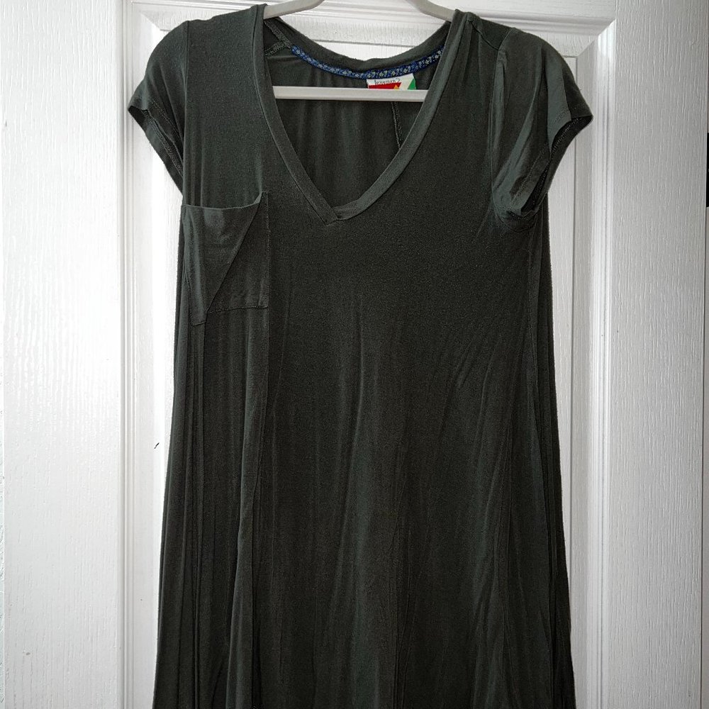 Maternity dress bundle! 3 dresses